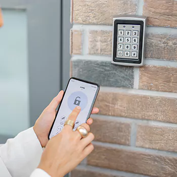 Keyless Entry System in Town 'n' Country, FL