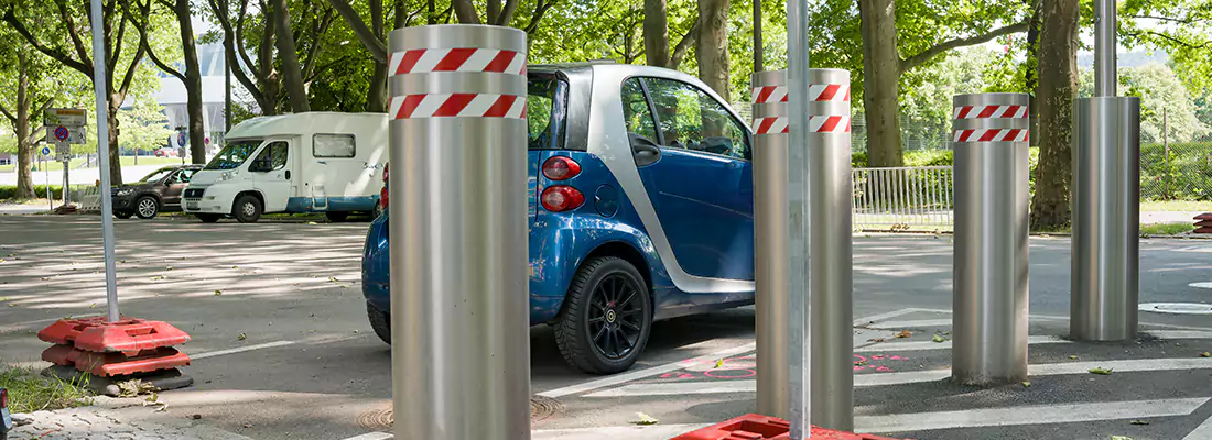 Professional Auto Theft Prevention Bollard Solutions in Town 'n' Country, FL